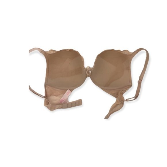 Victoria Secret Body By Victoria Push Up Lace Bra size 32D - Picture 3 of 7